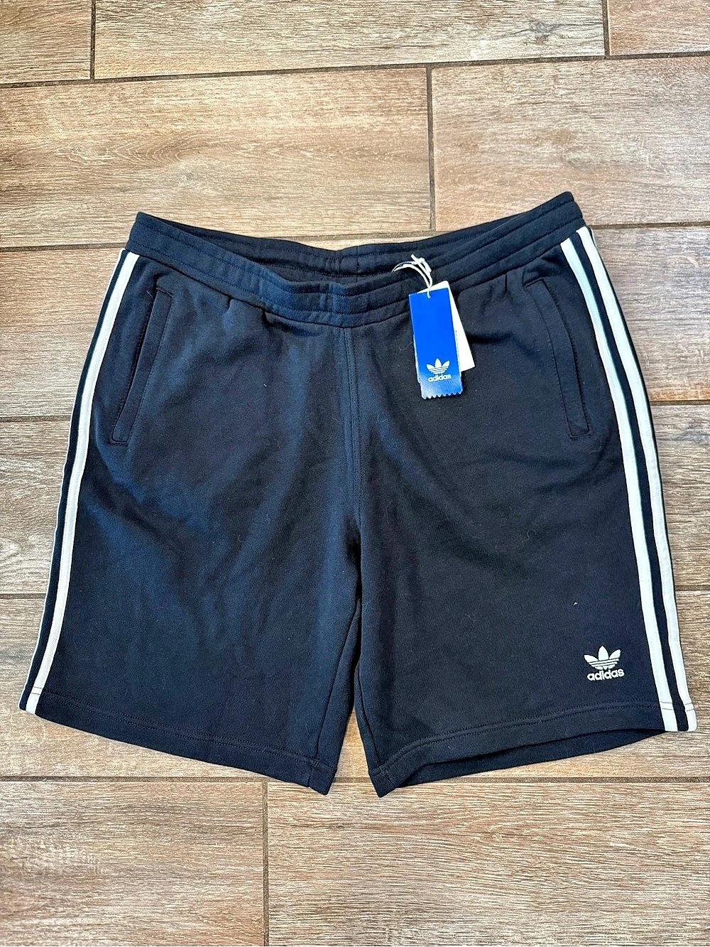 adidas Originals Adicolor Classics 3-Stripes Shorts Black & White XL New with Ta